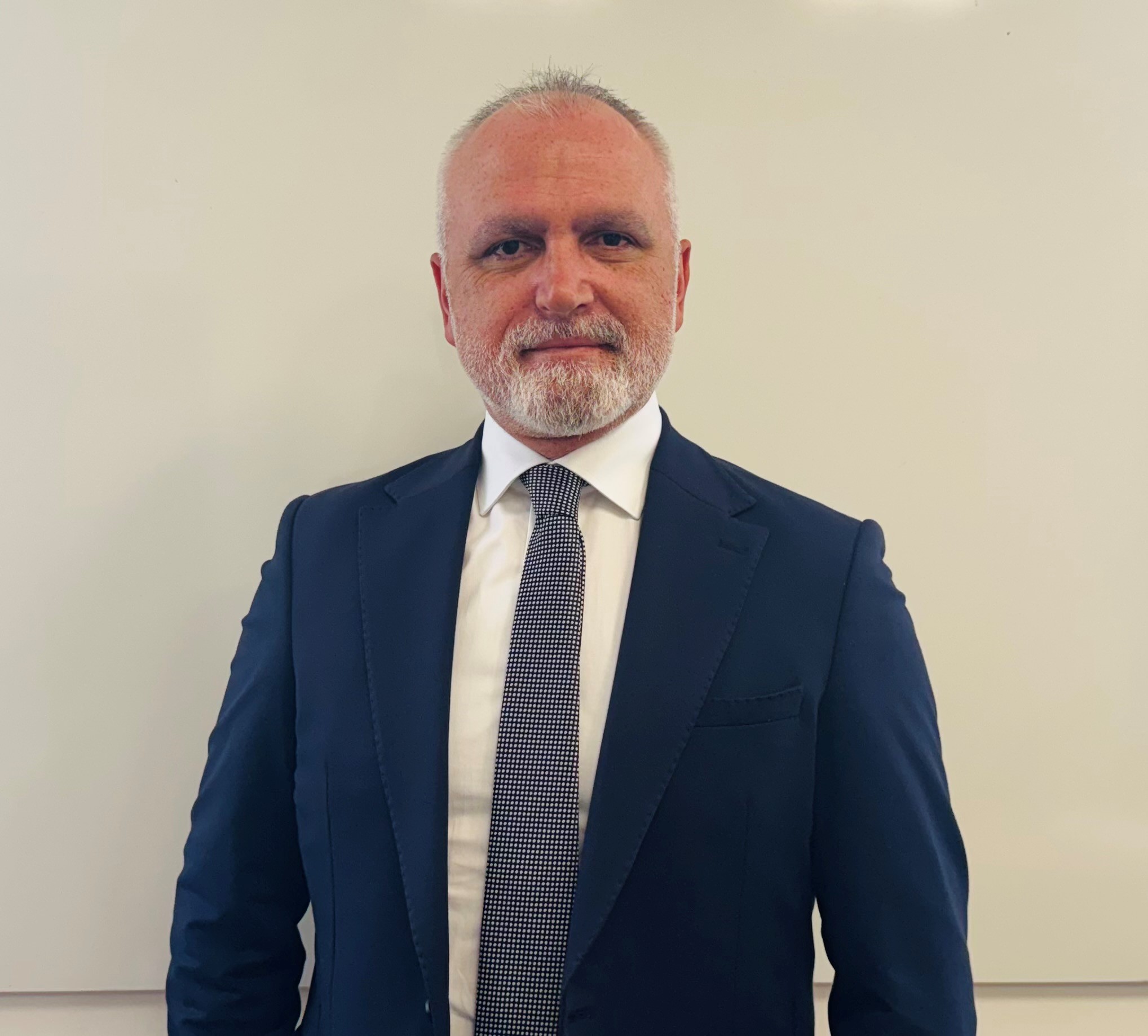 Doç. Dr. İsmail İşeri